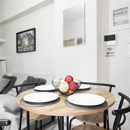 Cozy Cityscape Apartment In Atenas Exterior foto
